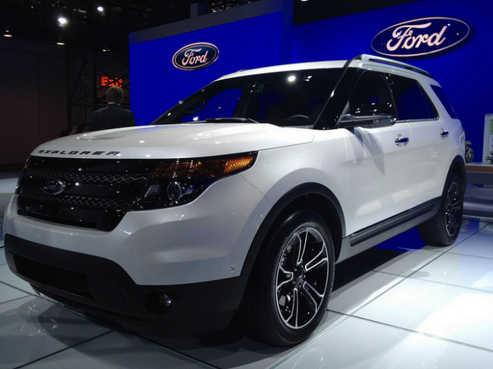 Ford-Explorer