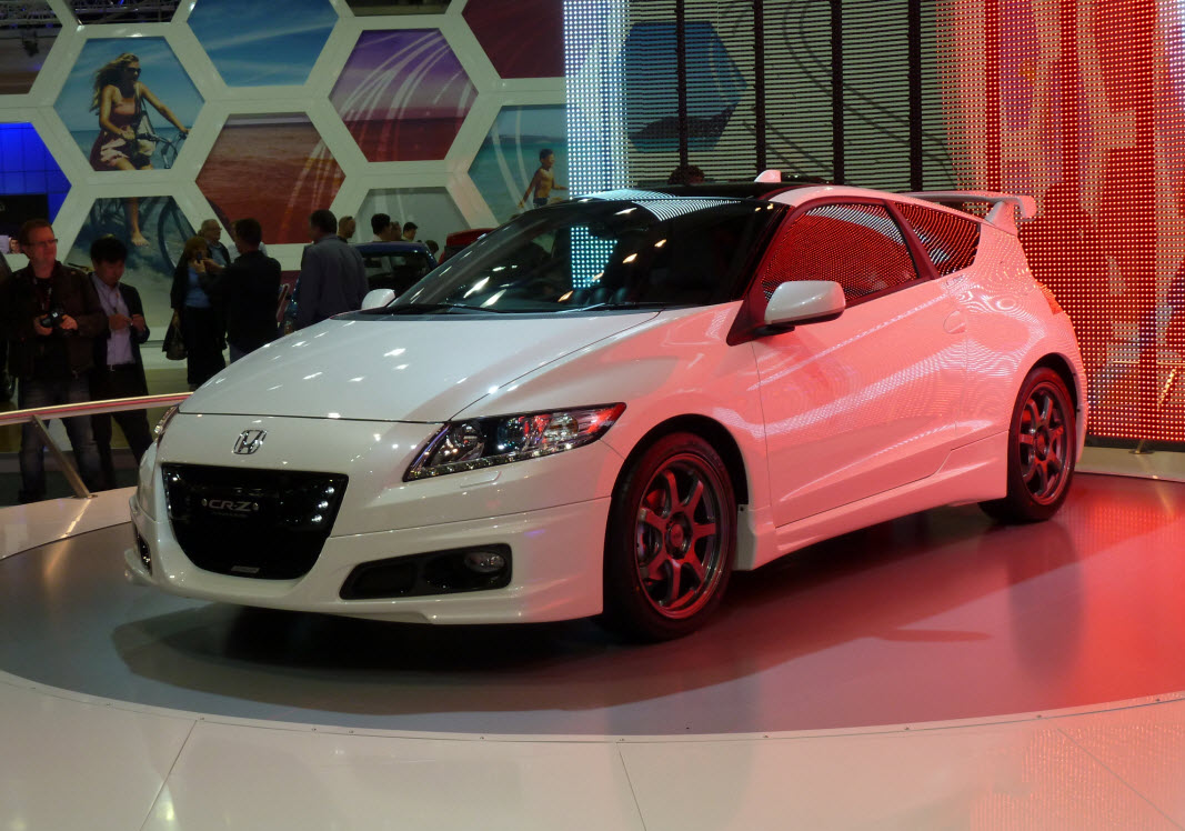 Honda CRZ.