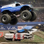 Amazing Monster Trucks